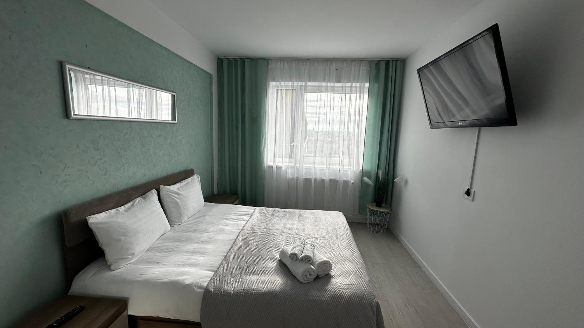 Chris Holiday Oradea Exteriér fotografie